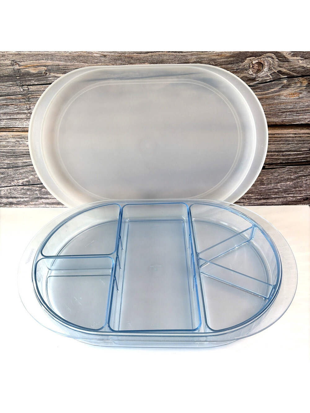 Tupperware Preludio Blue Acrylic Oval Divided Serving Party Tray w/ Lid 2015A